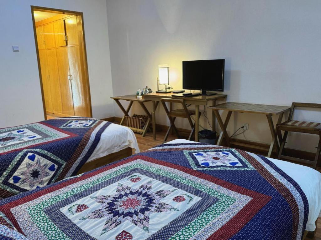 The Silk Road Dunhuang Hotel Экстерьер фото