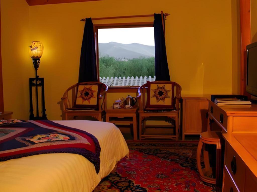 The Silk Road Dunhuang Hotel Экстерьер фото
